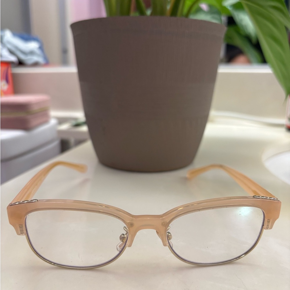 Coach Kids Sunglasses in Beige